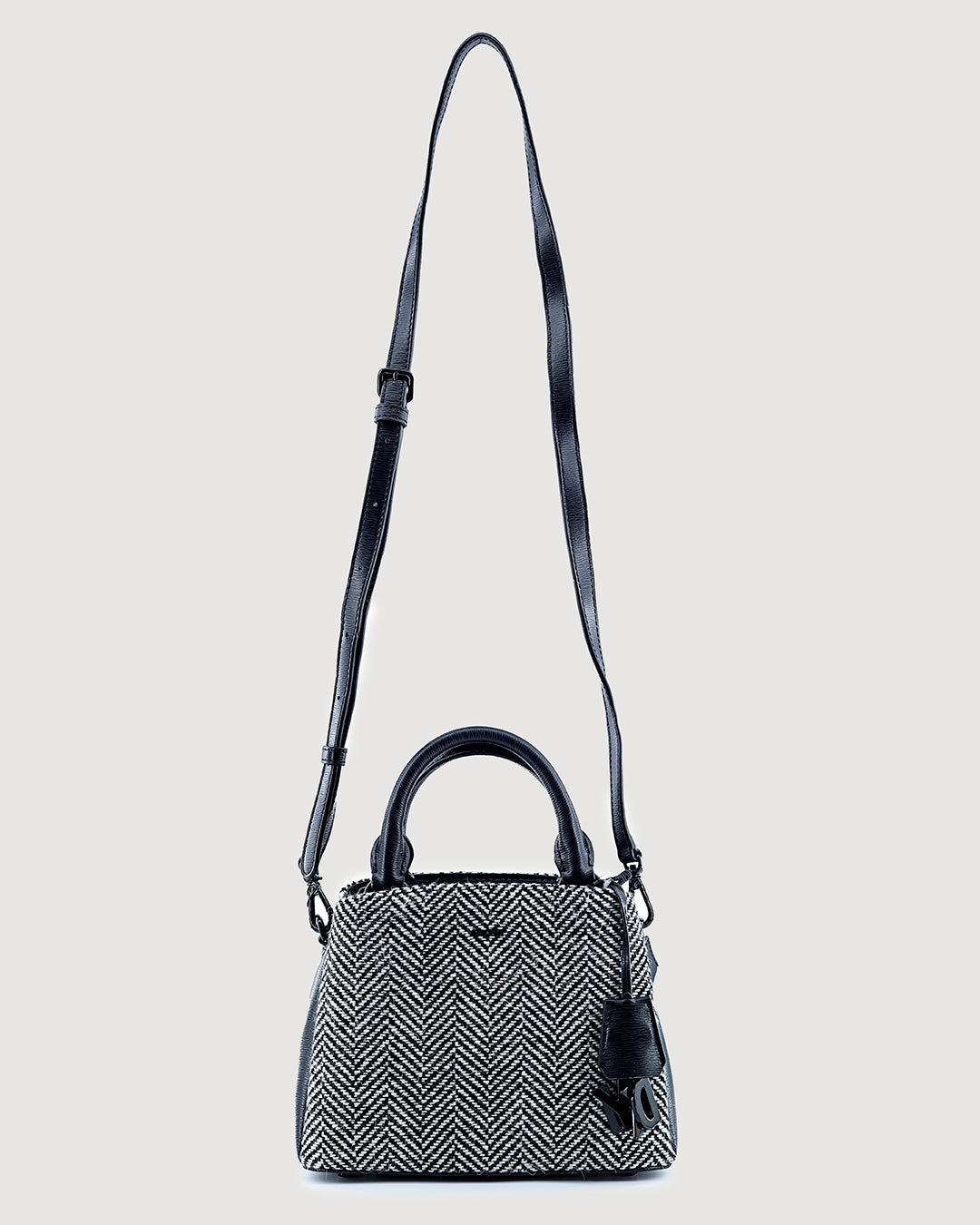 The Chic Herringbone