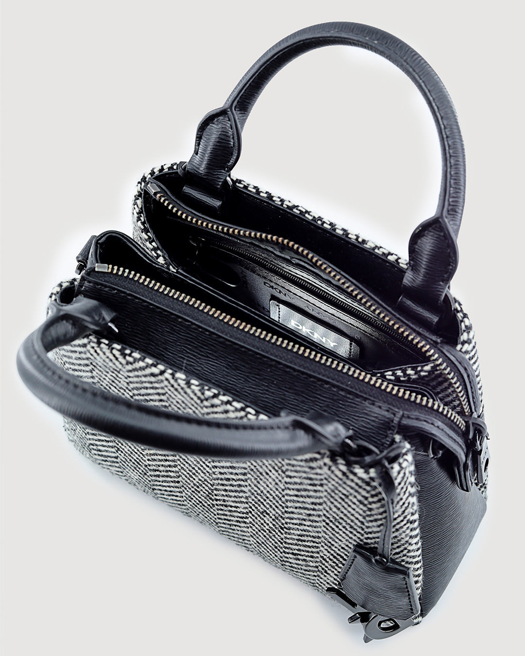 The Chic Herringbone